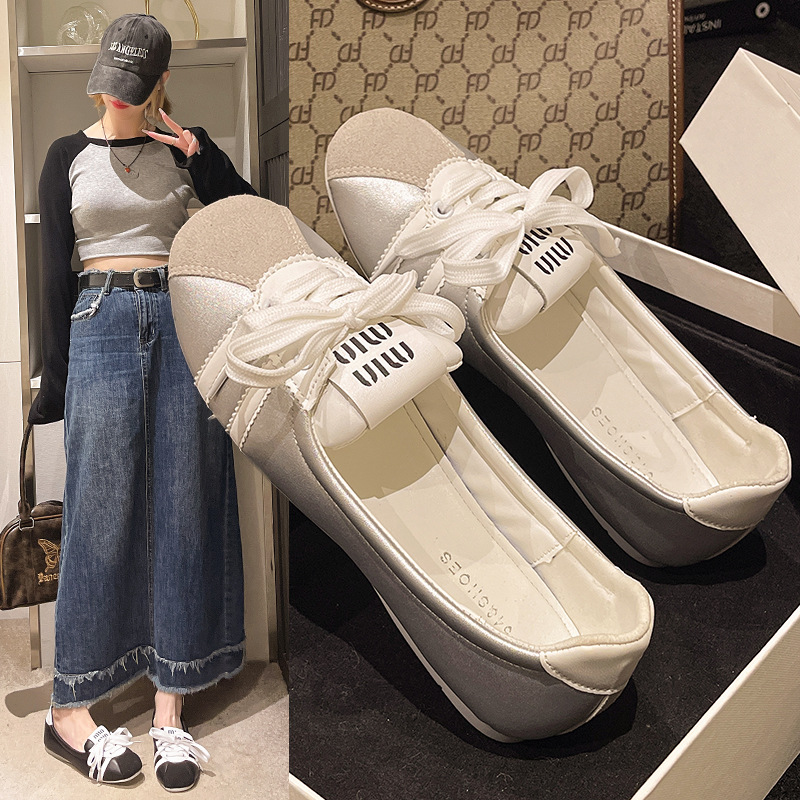 Free shipping, designer French ballet sneakers, women's flat 2025 summer new lace-up, breathable, one-foot white sneakers, single shoes