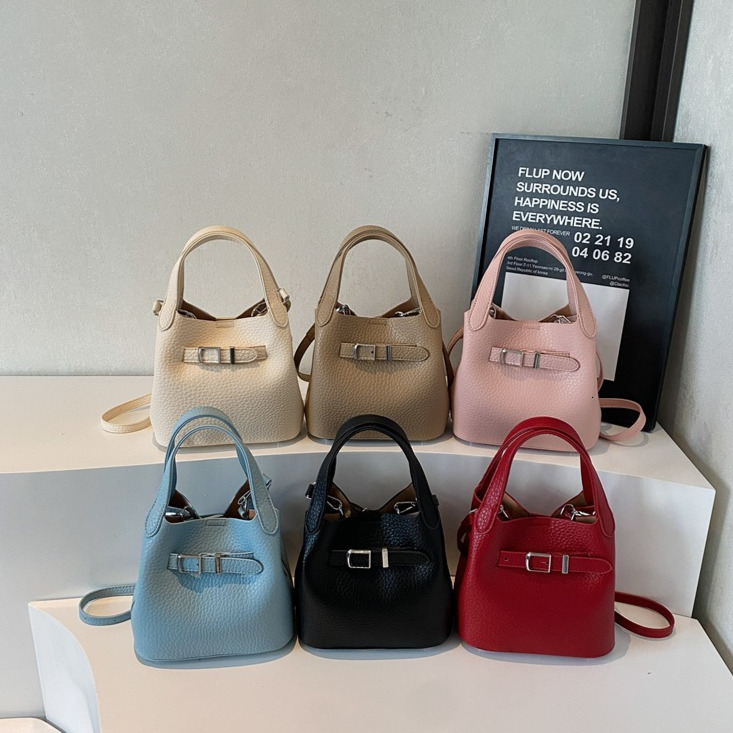 Free Shipping Designer Women's Bag Summer Fashion Bucket Shaped High-end Handbag Urban Minimalist Single Shoulder Crossbody Bag Small Shopping Ba