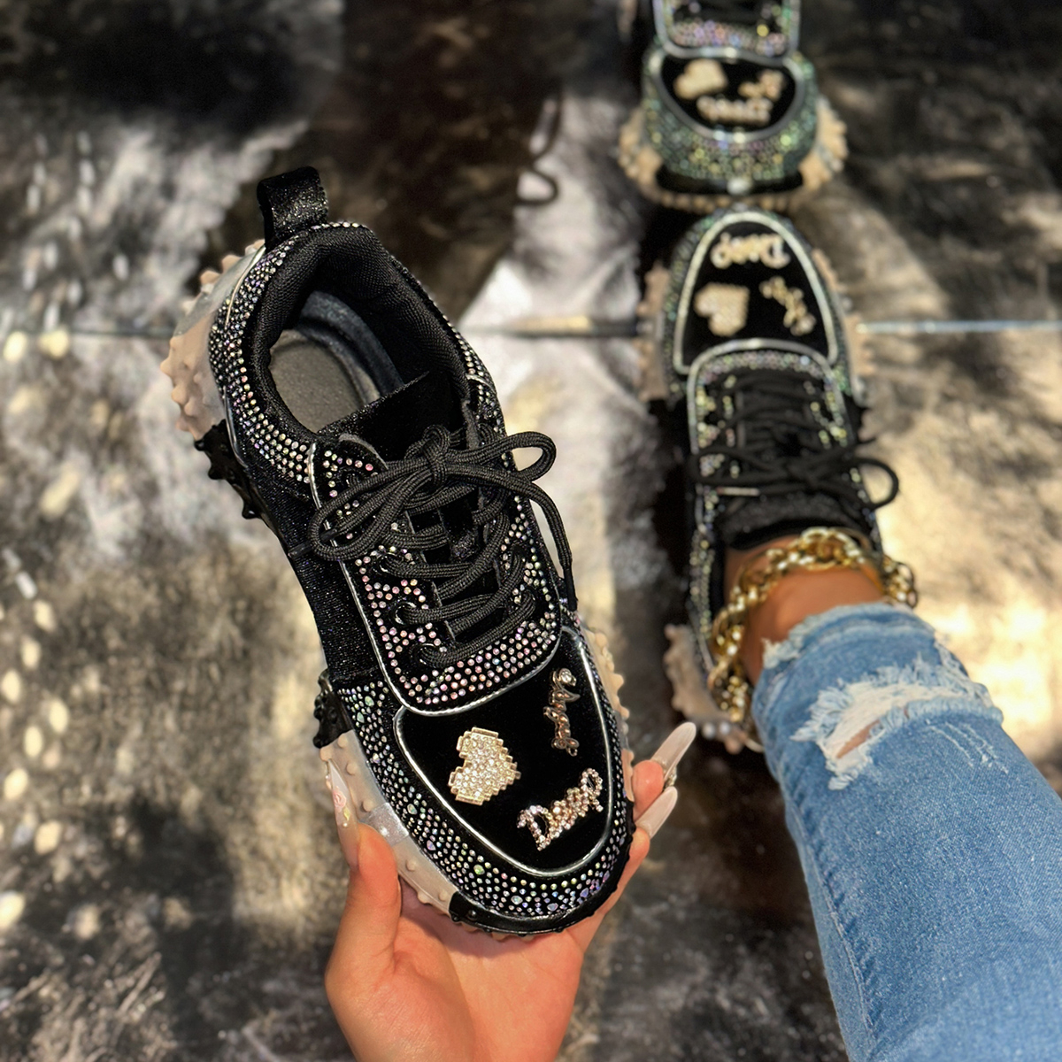 Women's Designer Luxury Water Diamond Thick Bottom Women's Sports Shoes Casual Vulcanized Shoes Luxury Flat Casual Shoes Metal Decorative Wa