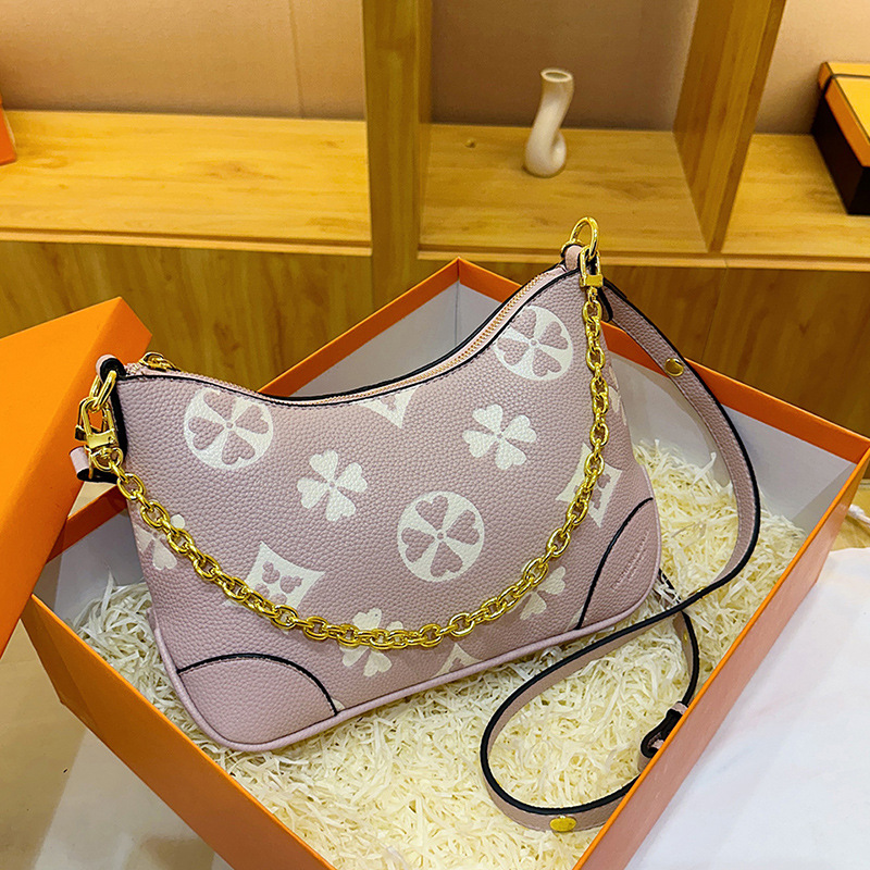 Designer Bag 2025 New French Embossed Shoulder Bag Korean Style Casual Crossbody Bag with Chain Strap - Stylish Commuter Horns Purse