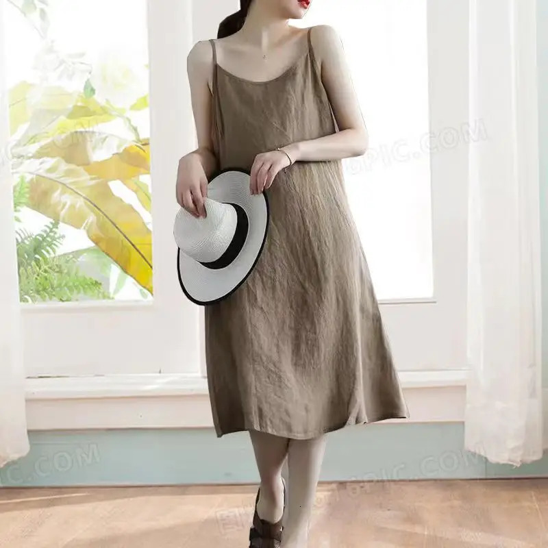 Women Casual Loose Strap Dress Retro Elegant Soft Cotton Linen Dress Sleeveless A-Line Straight Beach Holiday Dress Summer Thin 250517