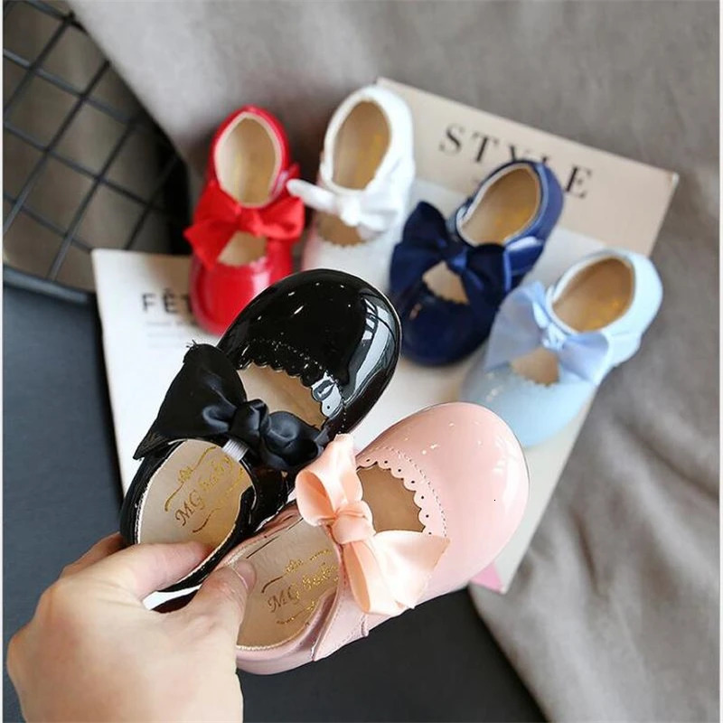 est Spring Autumn Baby Girls Fashion Patent Leather Big Bow Princess Mary Janes Party Shoes Solid Color Student Flats Shoes 250517CJ