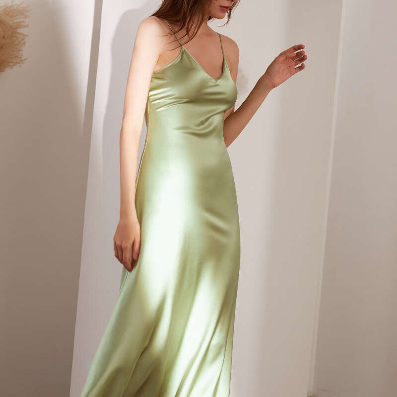 Maxi Dress Butterfly Embroidered Summer Suspender Evening Dress Temperament Mulberry Silk Long Dress For Wearing On The Outside KQ