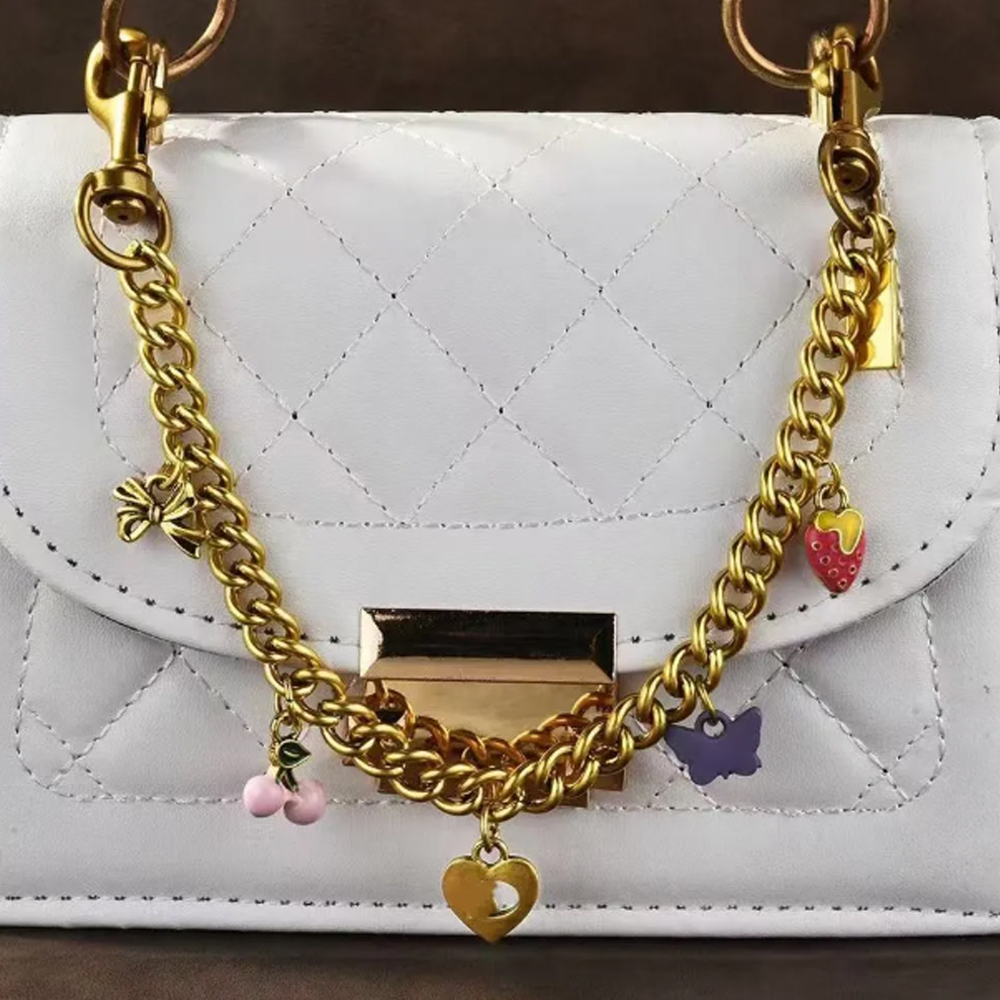 Bag Charm Luxury keychain for Women cute bag charms Keychains fruit cherry Classic Pendant chain Fashion Key Rings quality Refreshing Style key chain Lanyards 2025