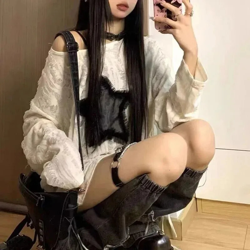 Y2K Hole Star Print T-Shirt Women Fashion Streetwear Off Shoulder Tops Summer Oversized Kpop Long Sleeve Loose Tees Ladies 250517