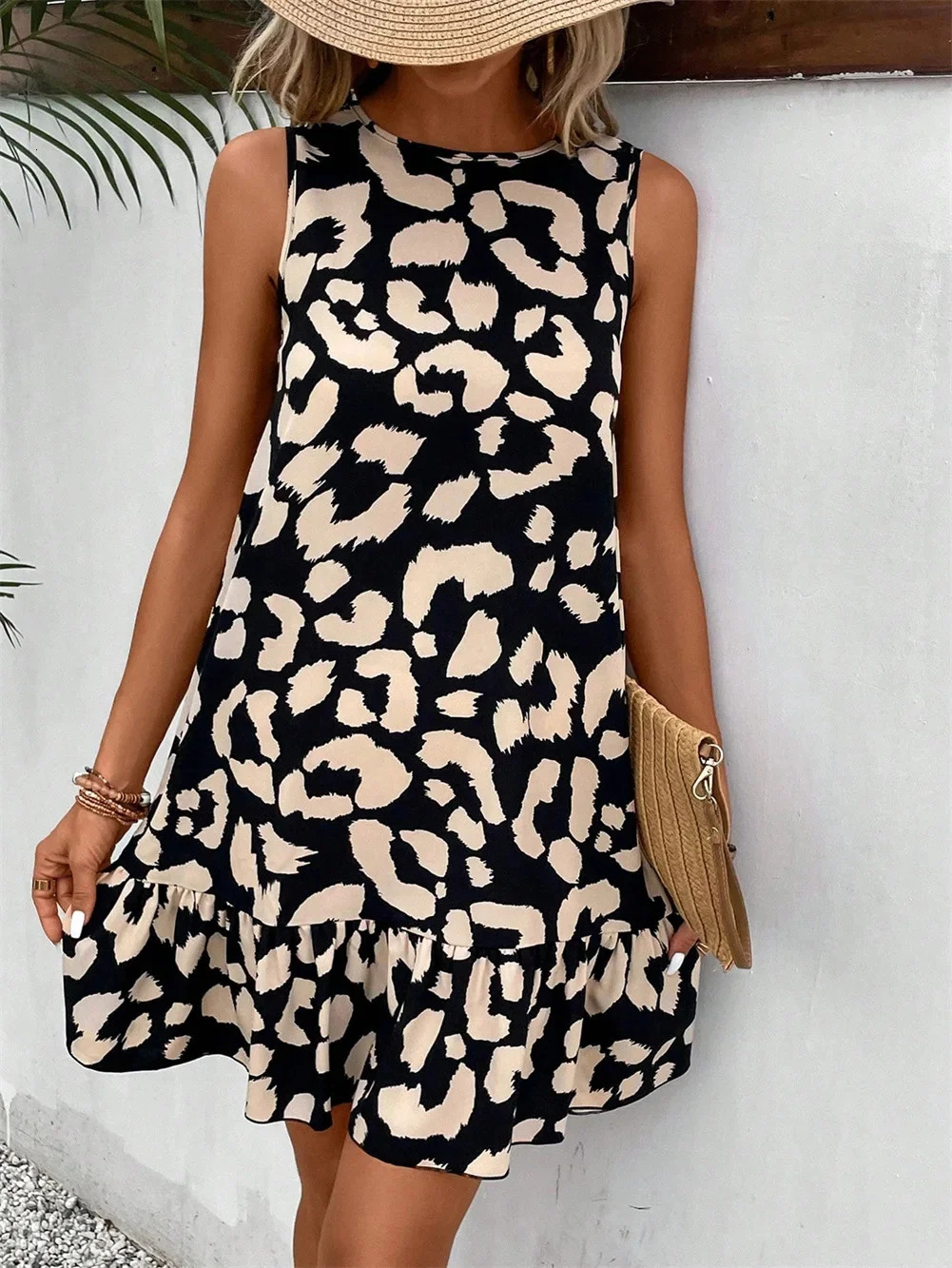 Women Summer Style Dress Lady Casual Sleeveless Leopard Printed Slim Mini A-line Dress 250517