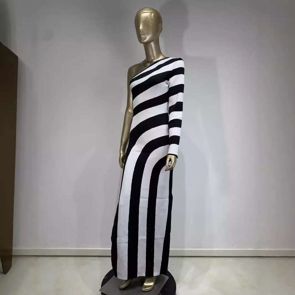 Maxi Dress New Zebra Pattern Single Shoulder Long Sleeve Bare Leg Bandage Banquet Party Dress KQ