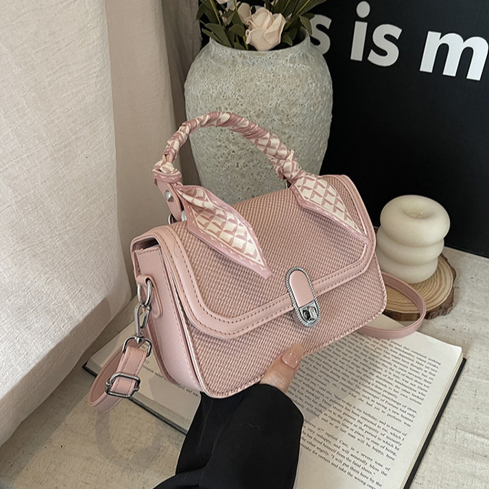 Women's Fashion Handbag 2025 Free Shipping Designer Bag Colorful Small Square Towel Comparison Splicing Diagonal Texture Single Shoulder Crossbod