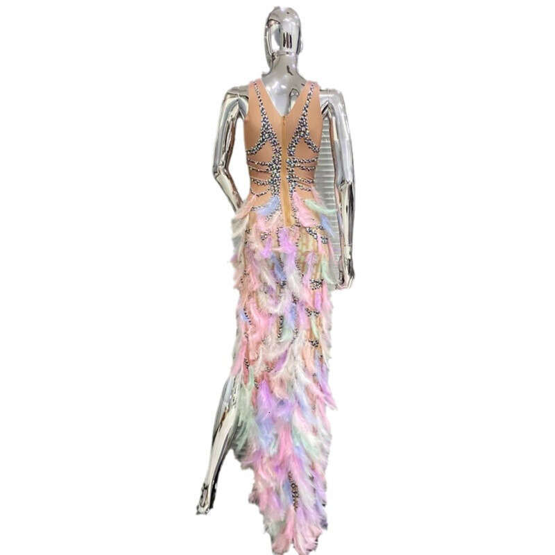 Sexy sleeveless round neck dress with rhinestone feather patchwork skirt, female singer performance outfit