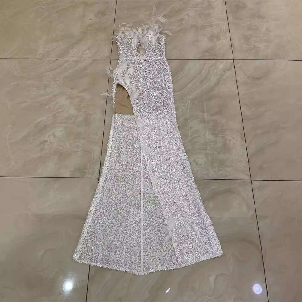 Maxi Dress Gorgeous Feather Sequin Nail Bead High Slit White V Neck Strapless Dress Wedding Banquet Dress KQ