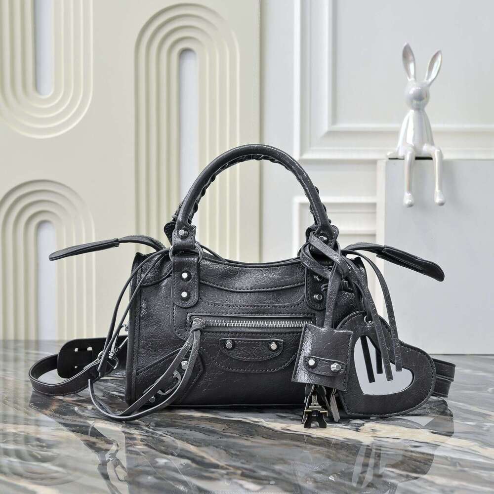 New Luxury Classic Le City Motorcycle Small Silver Nail Handbag Single Shoulder Crossbody Bag