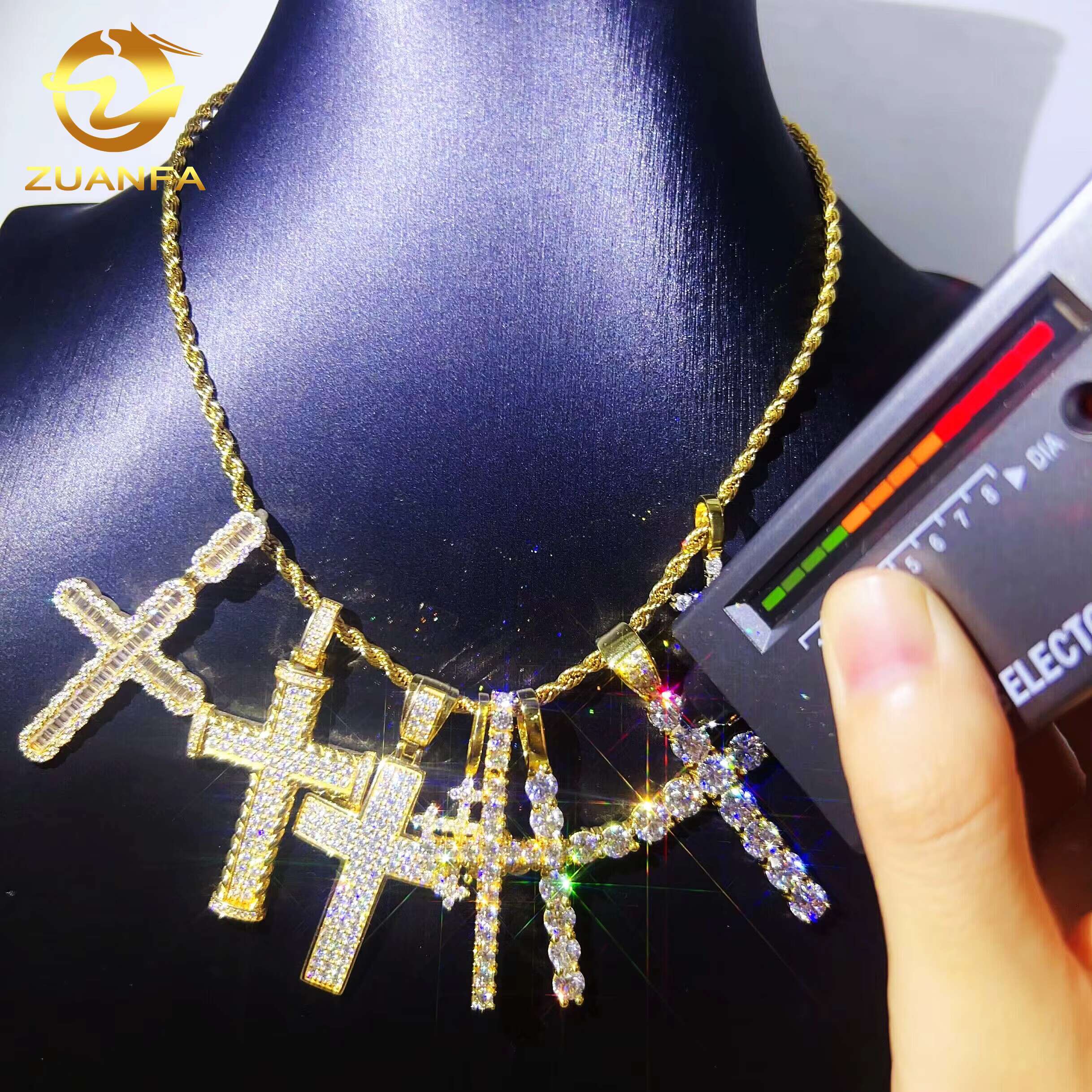 Top Icy Jewelry 925 Sterling Silver Gold Plated VVS Moissanite Diamond Men Necklaces Moissanite Cross Pendant