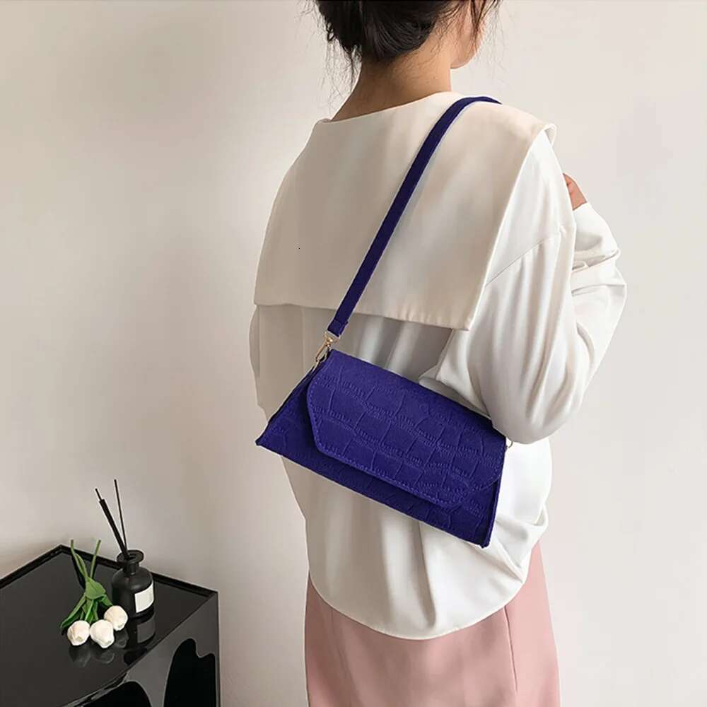 2025 New Women's Designer Handbag Free Shipping Fashion Crocodile Pattern Women's Shoulder Bag Small Handle Underarm Bag Handbag With Wallet