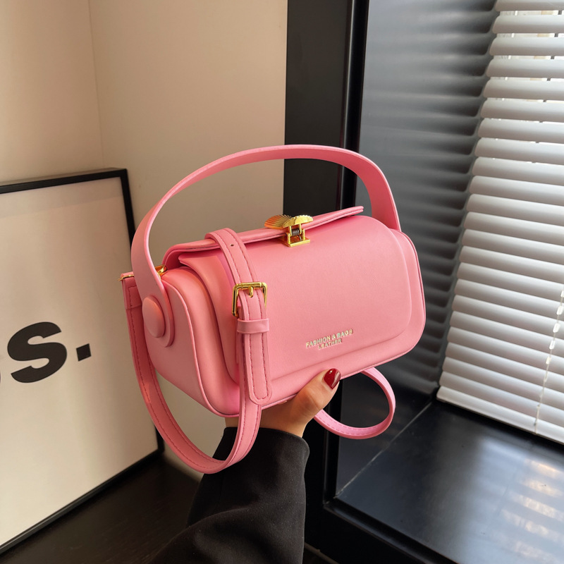Designer Bag New Trendy Minimalist Small Square Shoulder Bag for Women, Versatile Crossbody Bag With Free Shipping