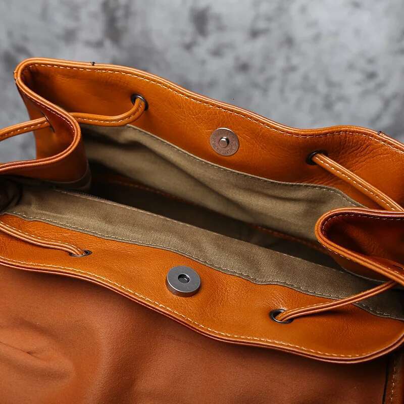 NZP Retro Leather Men's Backpack European And American Fashion Travel Top Layer Cowhide Casual School Laptop Bag