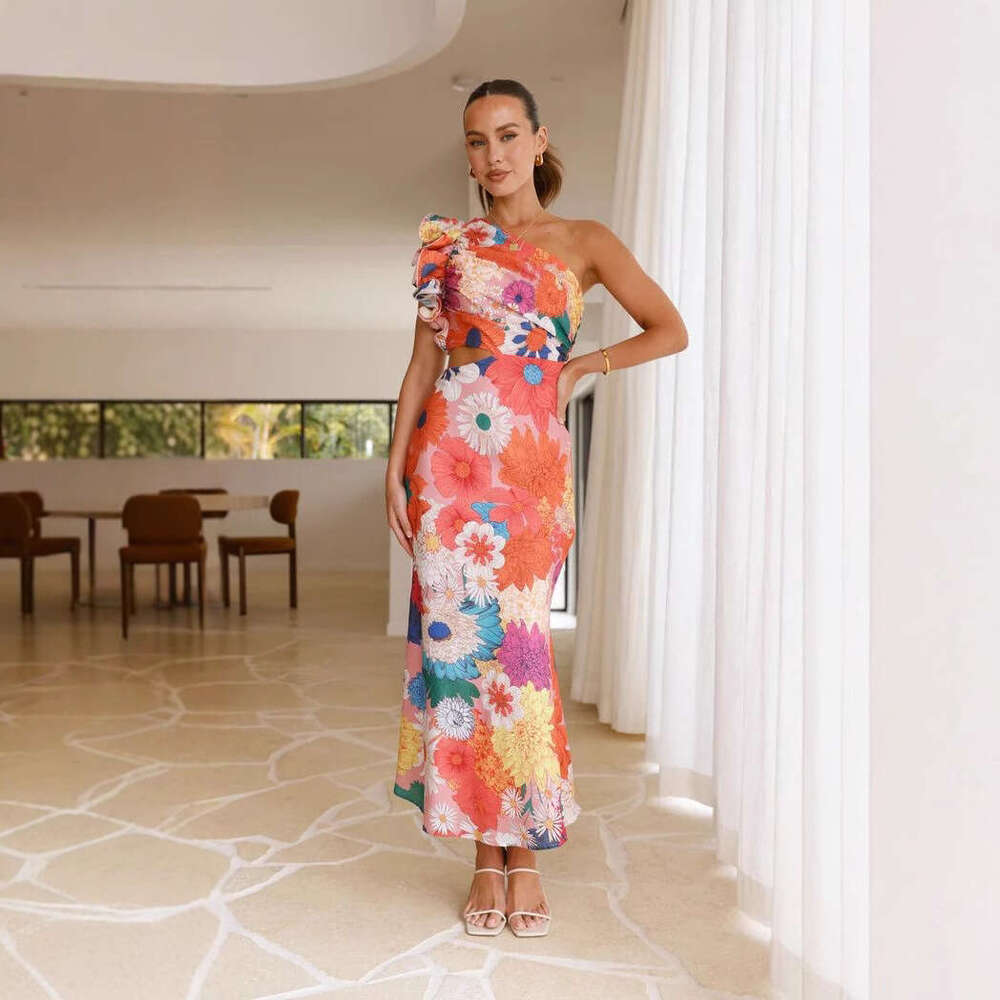 Maxi Dress Year Summer New Fashionable Single Shoulder Slim Fit Dress KQ