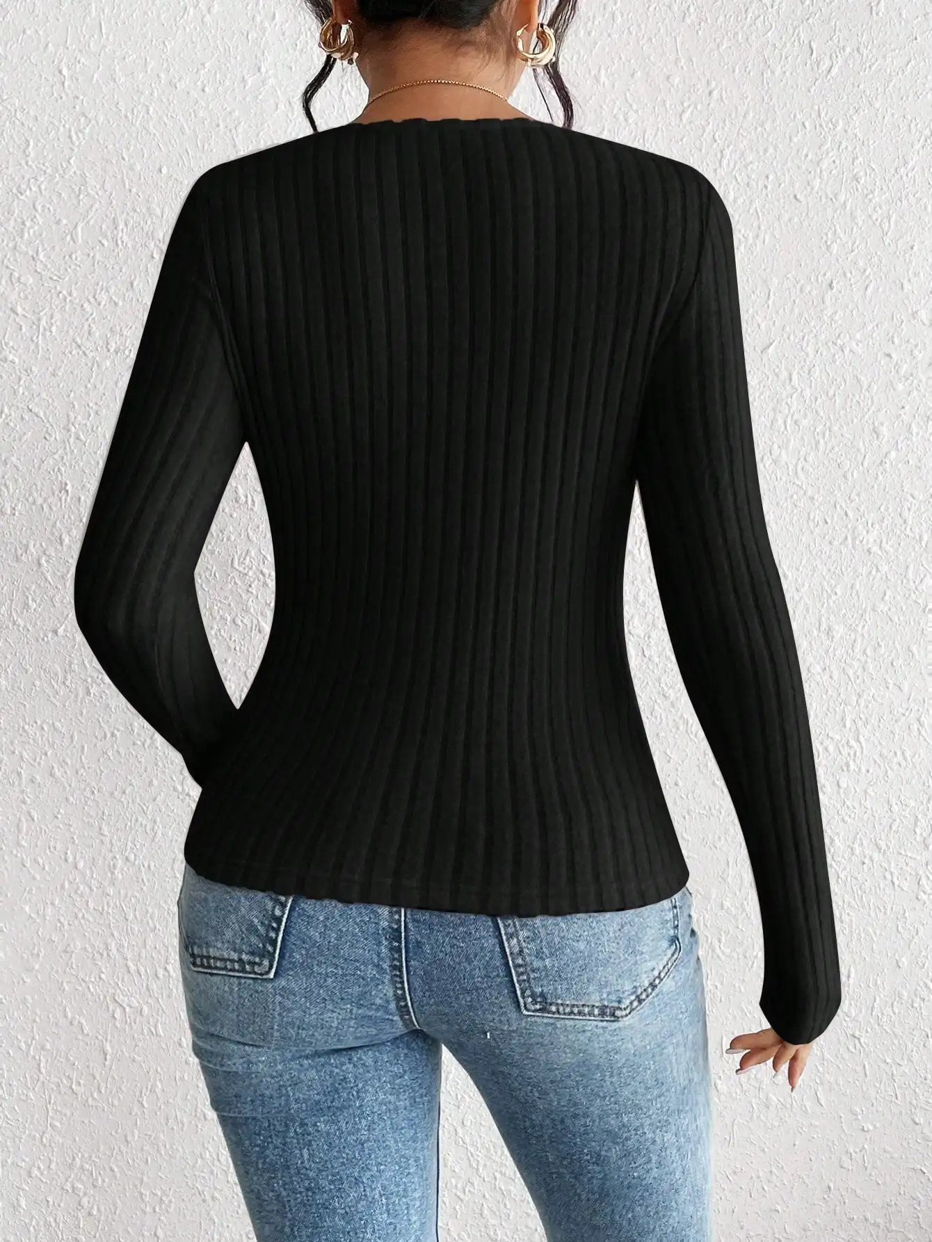 Autumn and winter fashion diamond collar knitted bottom shirt womens casual long-sleeved tops knitted long-sleeved T-shirt 250517