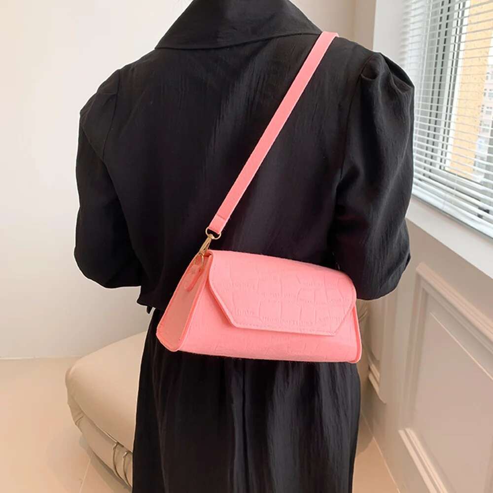 2025 New Women's Designer Handbag Free Shipping Fashion Crocodile Pattern Women's Shoulder Bag Small Handle Underarm Bag Handbag With Wallet
