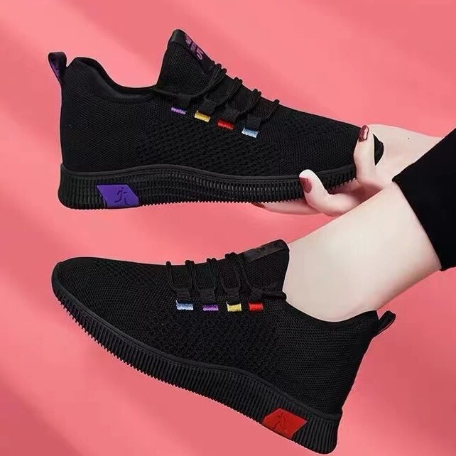 Black sports breathable Beijing fabric wear-resistant round toe shoes designer women's mesh lightweight anti slip shoes women