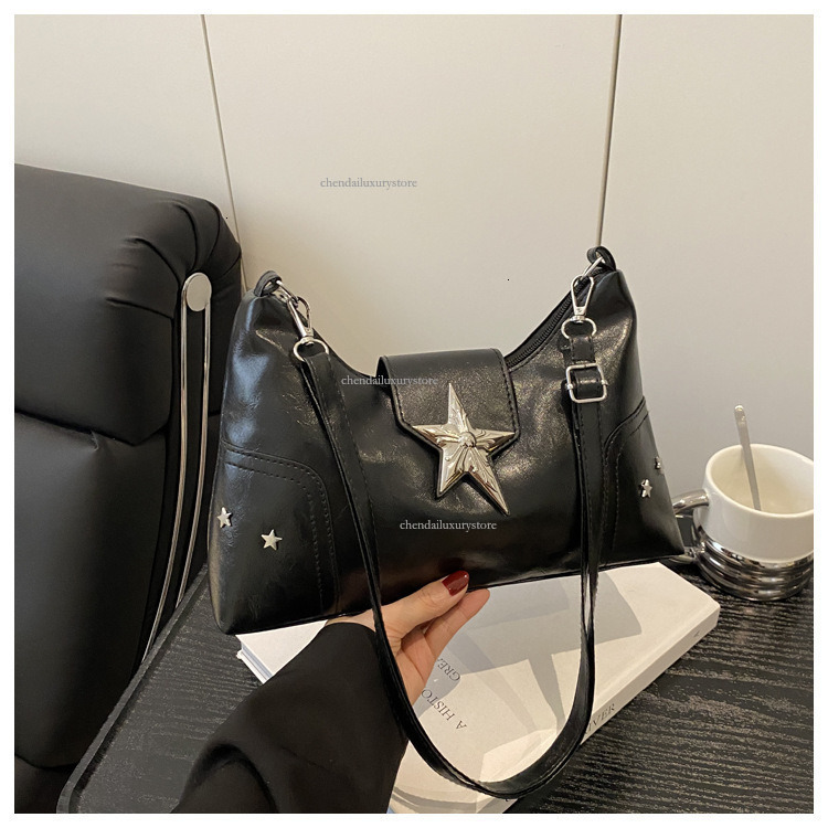 Free Delivery Designer Women's Fashion Handbag 2025 New High-end Punk Style Motorcycle Shoulder Bag Y2K Sweet Cool Spicy Girl Commuting Crossbody