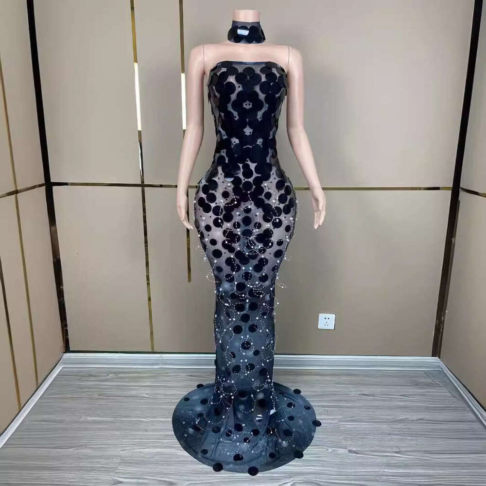 Maxi Dress Evening With Large Sequins And Studded Beads Totaling Socialite Party Choker Dress KQ