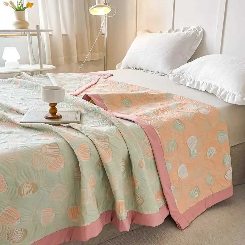 Bedding Sets 4Pcs Vintage French Printing Lace Ruffles Princess Set Milk Veet Warm Quilt Cover Bed Skirt Bedspread Pillowcases 220030