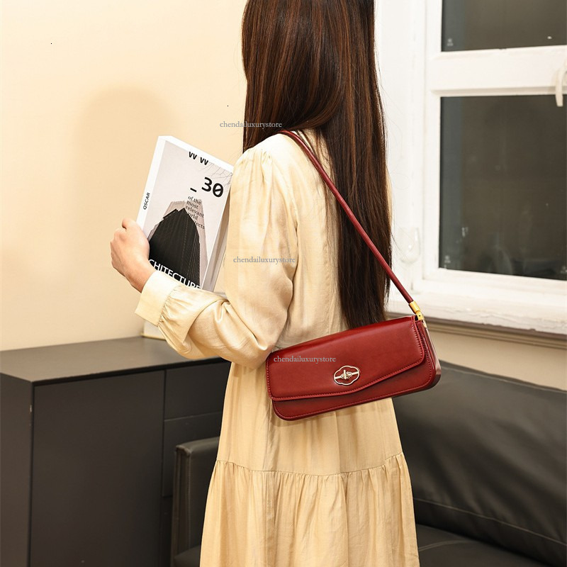 Free Delivery Designer Bag, New Niche Fashion Genuine Leather Retro Women's Shoulder Crossbody Bag, Urban Minimalist Trend Luxury Baguette Bag, H