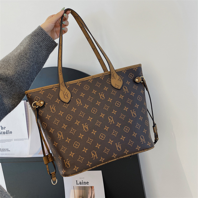 Designer Pack 2025 New Edition Design Trendy Printed Women Tote Bag Large Capacity Versatile Casual Shoulder Bag Commuter Work Shopping Handbag