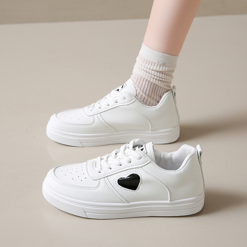 Ladies' care for white shoes, new board shoes, designer fashion, daily commuting trend, flat casual shoes, men's fashion sports shoes