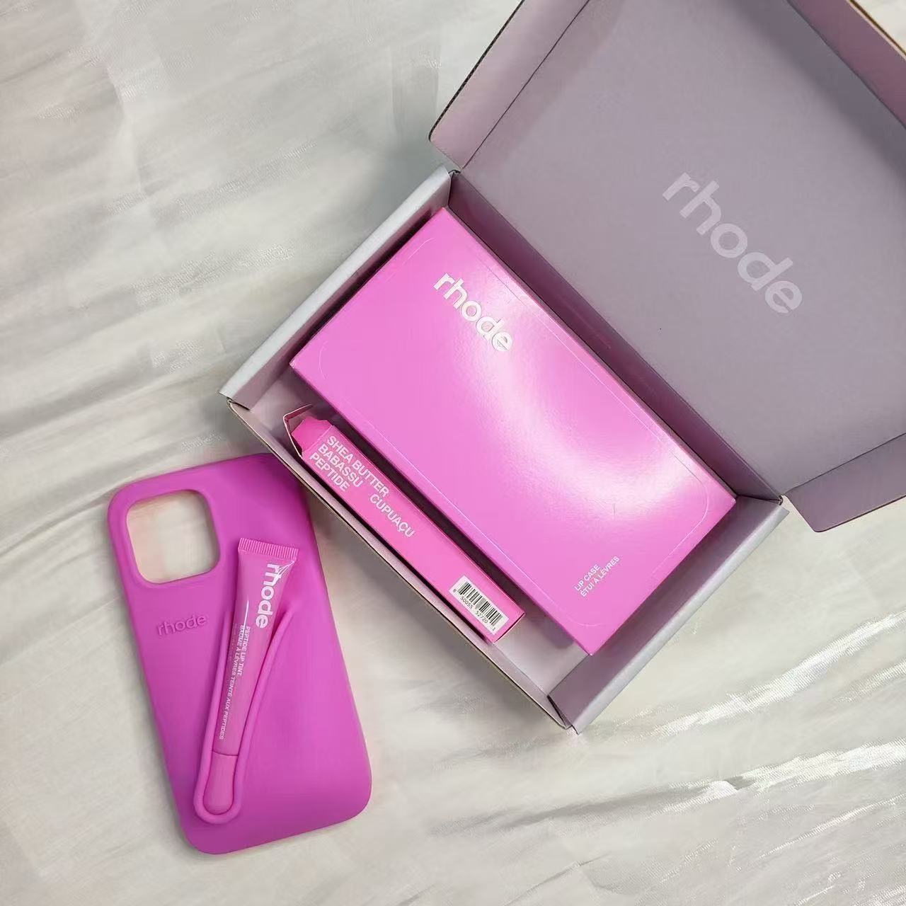 rhodes phone case For iPhone 16 Pro Max case 16 15 Plus 14 Pro 13 12 11 Luxurys Designer Fashion iphone case with Lip Gloss Lipstick Lip Balm back cov