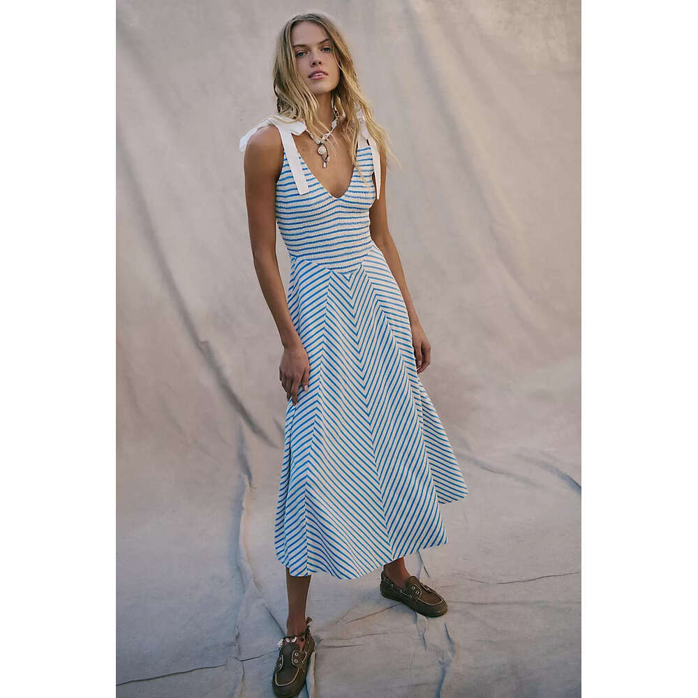 Maxi Dress Year Summer New Women S Vacation Style Backless Lace Up Sexy Low Cut V Neck Dress KQ