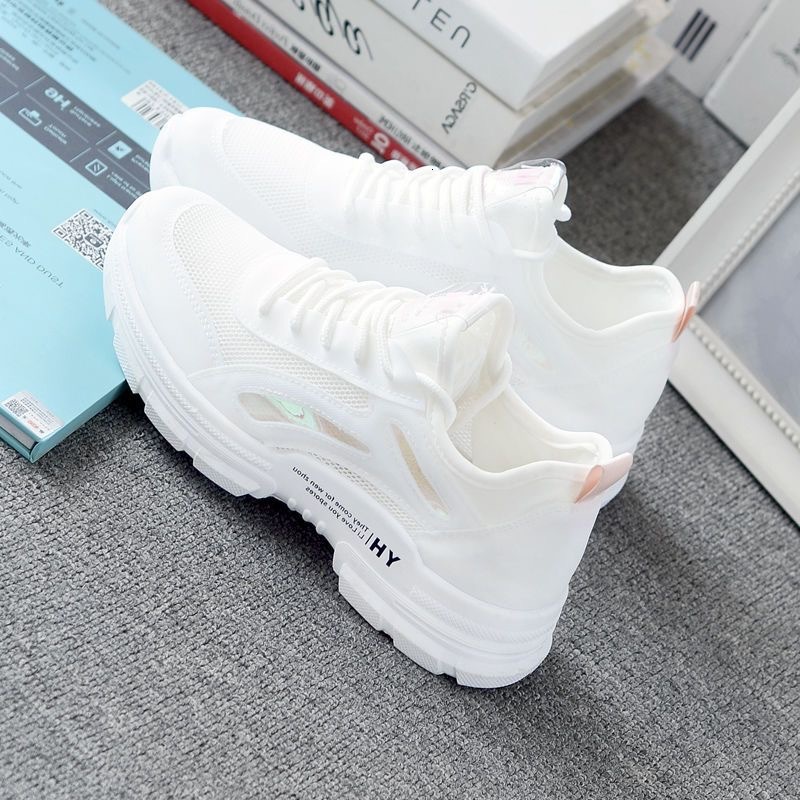 New breathable mesh sports women's hollow leisure basic student flat shoes designer fashionable daily commuting white small shoes