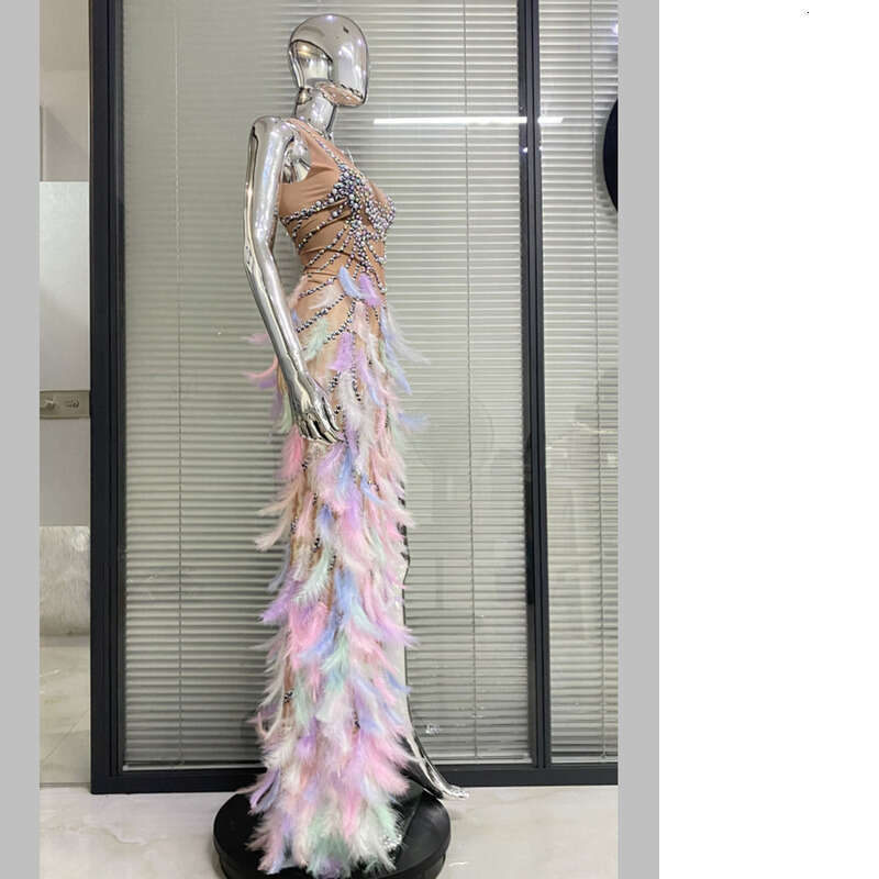 Sexy sleeveless round neck dress with rhinestone feather patchwork skirt, female singer performance outfit