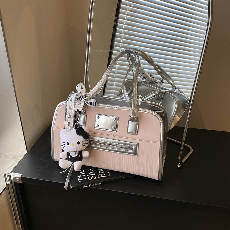 Free Delivery Designer Bag Women's Backpack Large Capacity Fashionable And Simple Temperament Backpack New Commuting Versatile Handbag Travel Bag