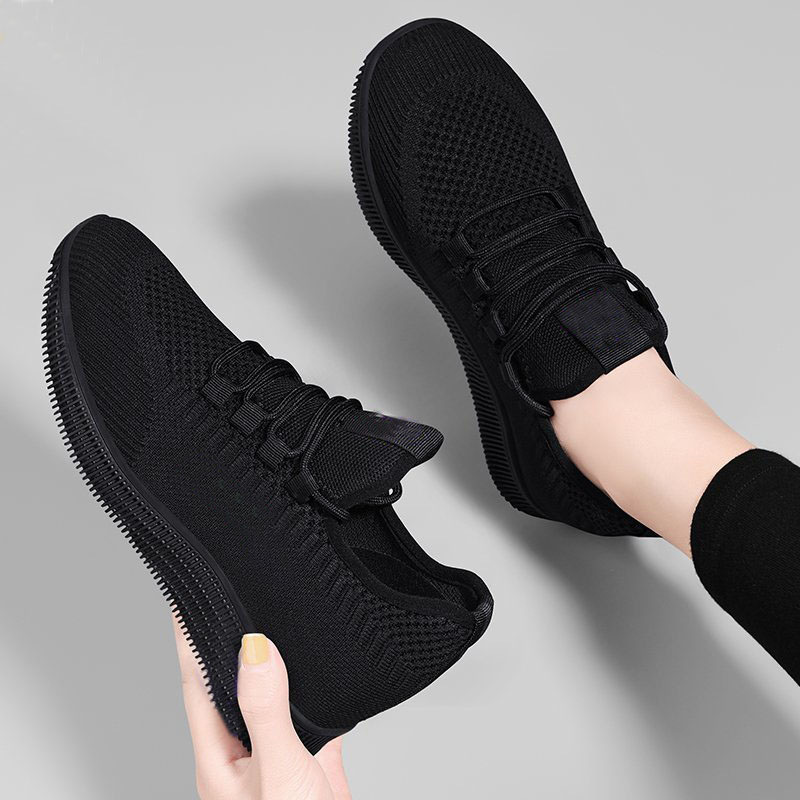 Black sports breathable Beijing fabric wear-resistant round toe shoes designer women's mesh lightweight anti slip shoes women