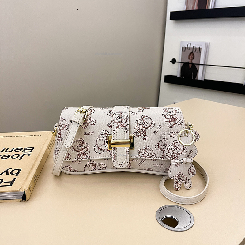 Free Delivery Designer Bag Ladies' Trendy Shoulder Crossbody Bag Korean Style Handbag Fashionable Teddy Bear Print Versatile Armpit Bag Cross Pil