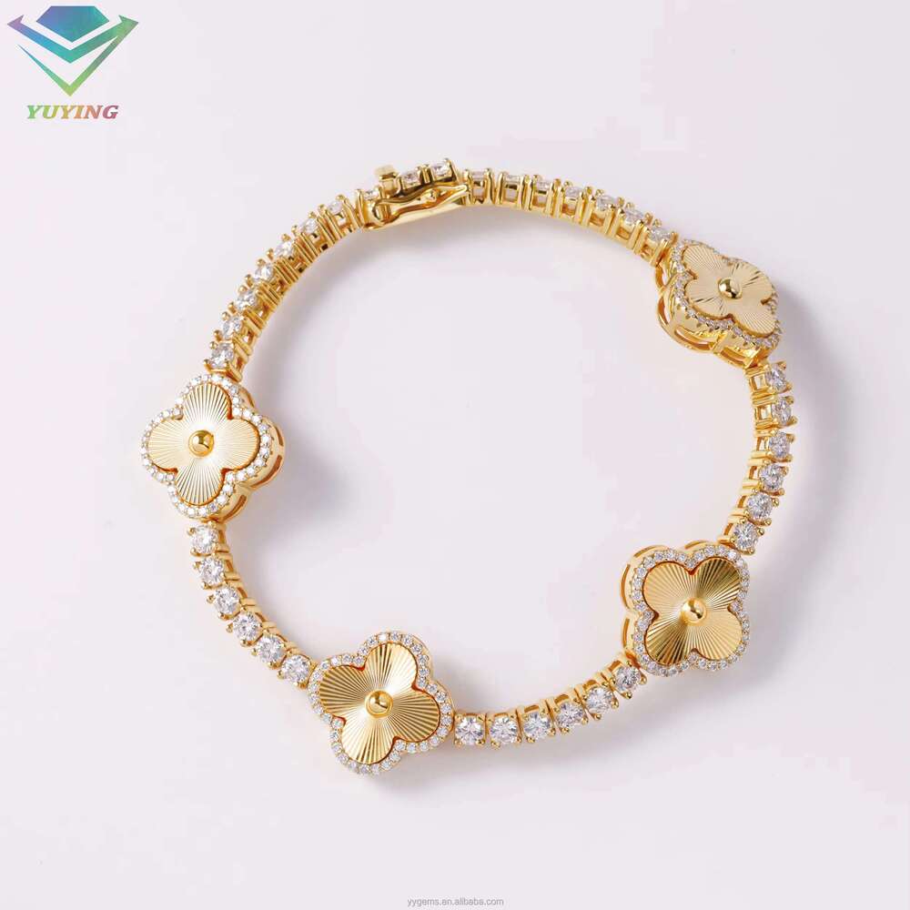 Lucky Four Leaf Hip Hop Jewelry 3mm S Sier Gold Plated Iced Out Moissanite Clover Tennis Bracelet