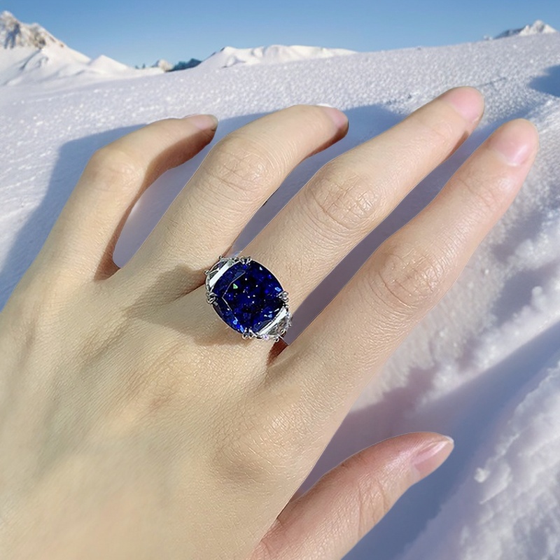S925 sterling silver 13*13 artificial high-carbon diamond dreamy royal blue beautiful ring, European and American personalized fashion high-end royal 