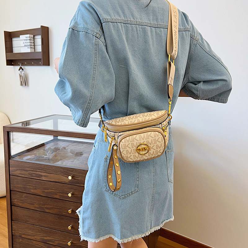 Designer Shoulder Bag Bag Luxury Bag Free Shipping New Chic Mini Shoulder For Women Stylish Waist Pack Crossbody Purse Trendy Versatile Chest
