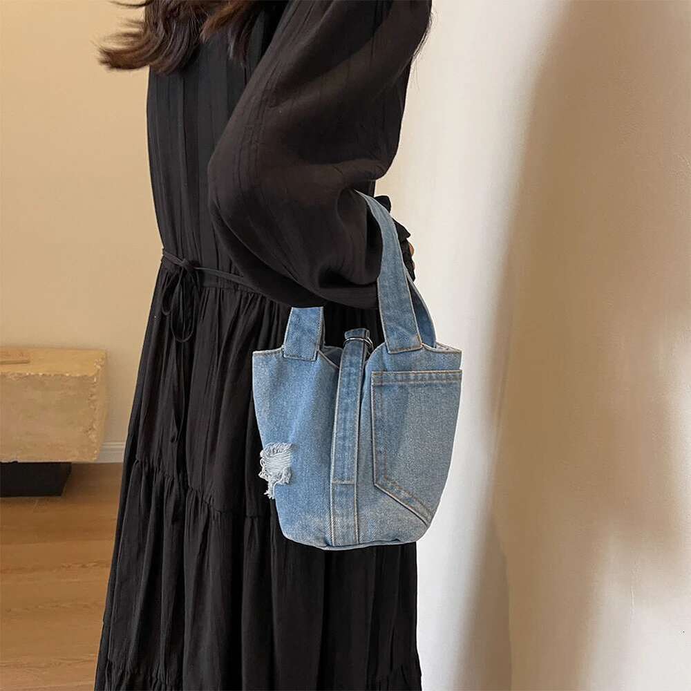 Street Fashion Denim Tote Solid Color Handle Handbag Casual Shoulder Bag Date Party Shopping for Women