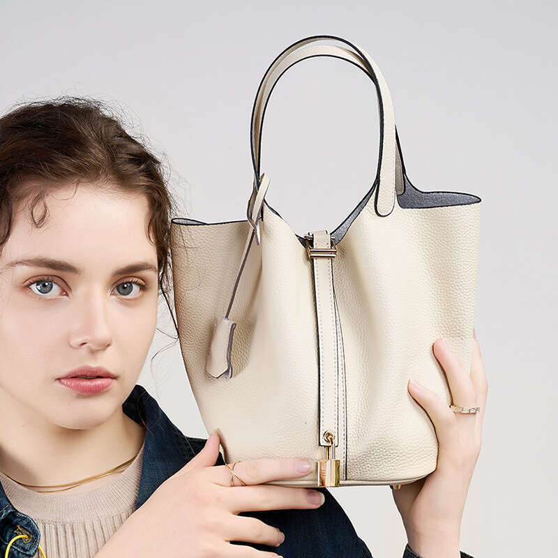 Bag new water bucket vegetable basket women s leather handbag mommy bride wedding bag high end feeling