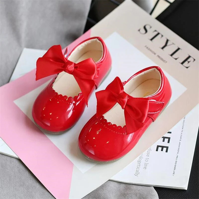 est Spring Autumn Baby Girls Fashion Patent Leather Big Bow Princess Mary Janes Party Shoes Solid Color Student Flats Shoes 250517CJ