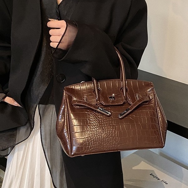 New trendy European and American retro fashion bags, crocodile print large-capacity Kelly bags, casual and versatile, popular online celebrity handbag