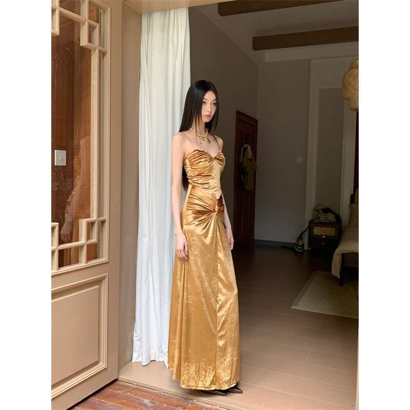 Maxi Dress French Temperament Gorgeous Gold Velvet Dress Slim Fit And Slimming Pleated Long Skirt Small Dress KQ