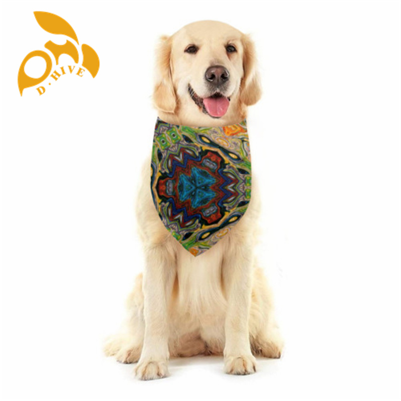 Pet headscarves gently care for pets' skin and hair