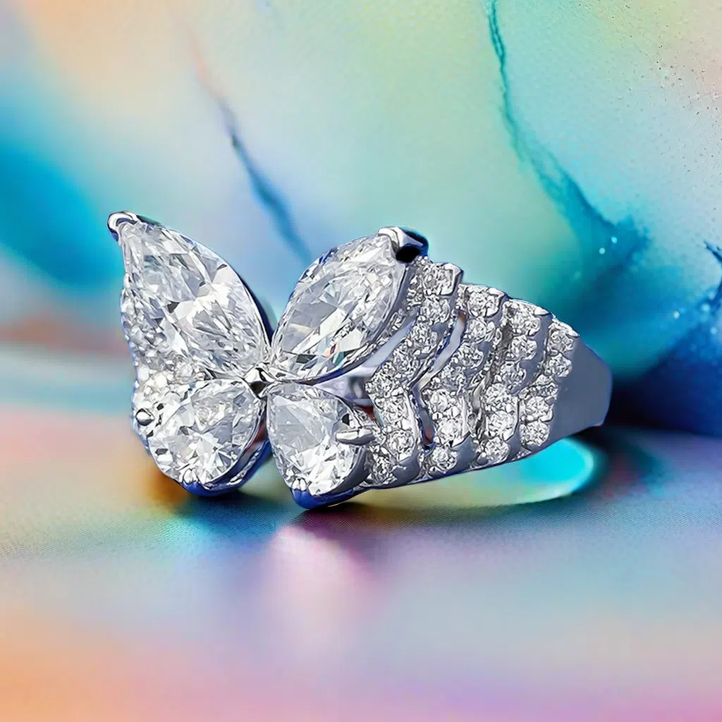 S925 sterling silver butterfly flying Beautiful ring bestseller in Europe and America unique fashionable beautiful and elegant animal jewelry ring