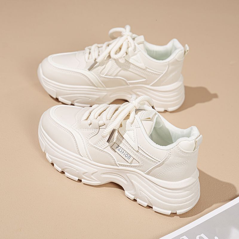 Thick soled feeling, women's spring new leather waterproof sports and leisure shoes, designer fashionable and trendy shoes