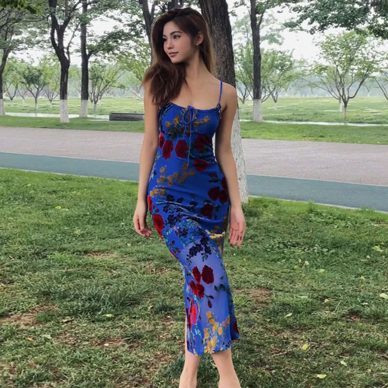 Fatal Woman Blue Velvet Burnt Flower Spicy Girl Hollow Back Slim Hanging Strap Dress