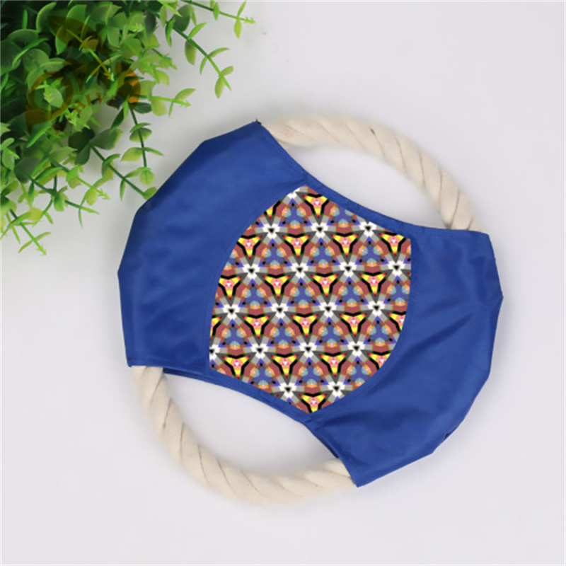 Cotton rope frisbee dog toy training outdoors