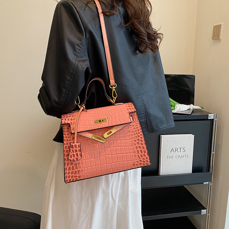 Top Quality Brand High-quality New Item Free Delivery Designer Bag 2024 Fashion Kelly High-end Portable Small Square Crocodile Pattern Shoulder Crossb